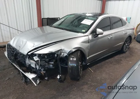 2020 Hyundai Sonata Limited z USA, uszkodzony, nr VIN 5NPEH4J26LH039740